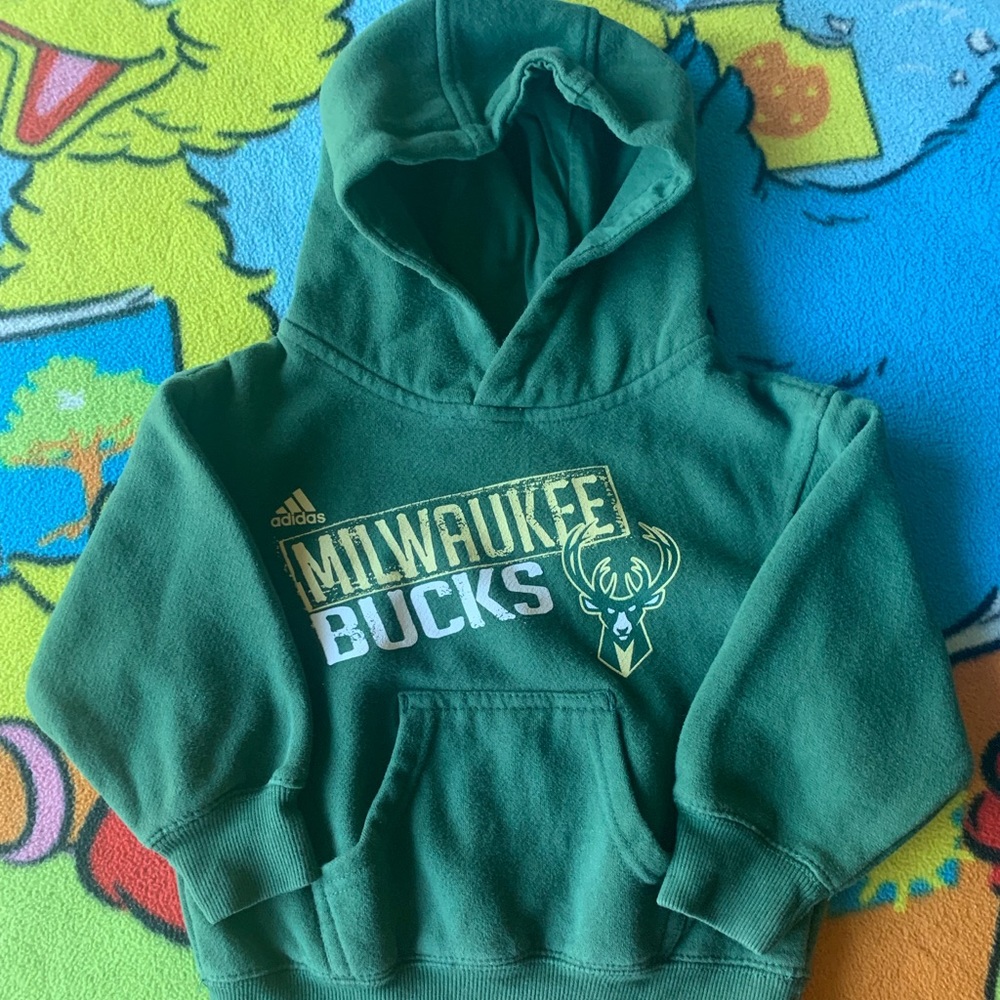 Milwaukee Bucks hoodie